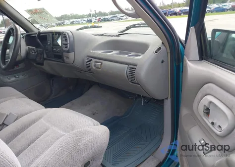 1996 Chevrolet Gmt-400 C1500 z USA, uszkodzony, nr VIN 2GCEC19M3T1113054